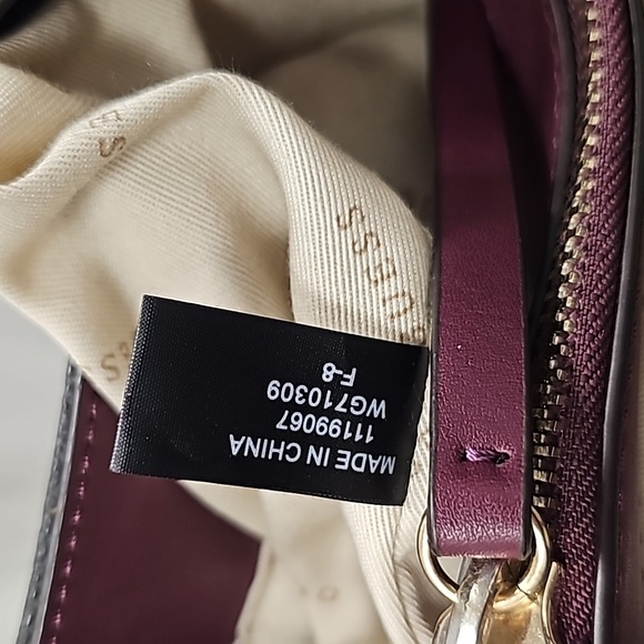 NWOT GUESS MIA BREAK THE RULES CARYALL BAG - Picture 6 of 6